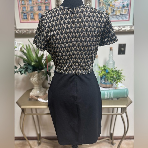 BAR 111 BLACK FITTED BODYCON GOLD METALLIC ART DECO SHORT SLEEVE DRESS SZ LARGE - Picture 4 of 9